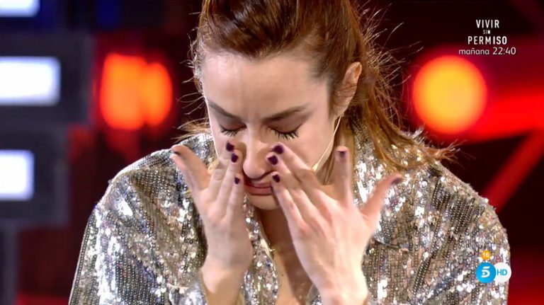 Adara abandona 'El tiempo del descuento' tras besarse otra vez con Gianmarco