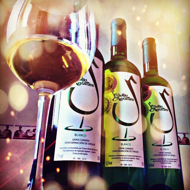 La Bodega Municipal presenta el Vino Blanco Señorío de Agüimes  para el Concurso G100 Wine & Spirits Awards de Chengdu (China)
