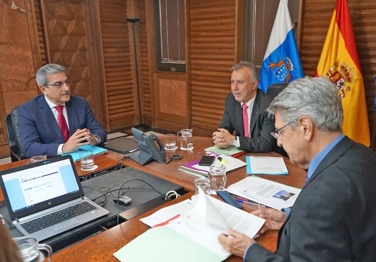 El Gobierno autoriza un gasto de 14 millones para  la prórroga del servicio de limpieza en varios centros sanitarios y dependencias administrativas del SCS