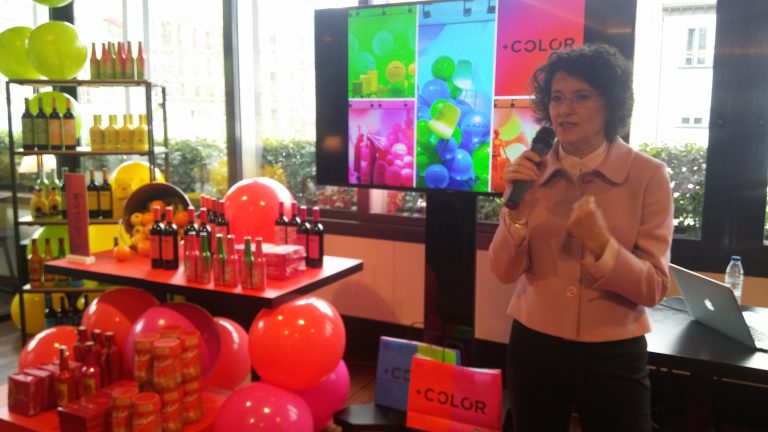 +COLOR, una iniciativa que inunda de color los centros de El Corte Inglés