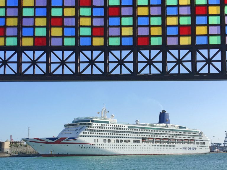 Los cruceros tampoco se pierden el final del Carnaval