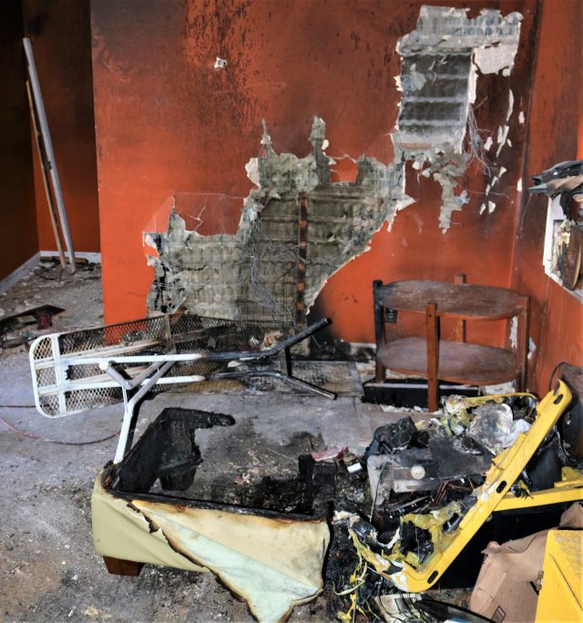 Un perro provoca un incendio tras tirar una plancha encendida en la casa de su dueño 1 83C5F565 31B2 4118 BDD7 AC3A7E211A45