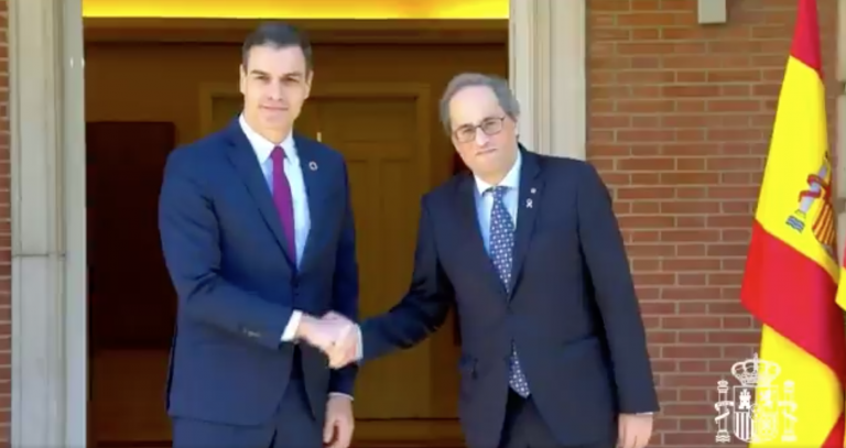 Comienza la primera reunión de la mesa de diálogo del Gobierno y la Generalitat