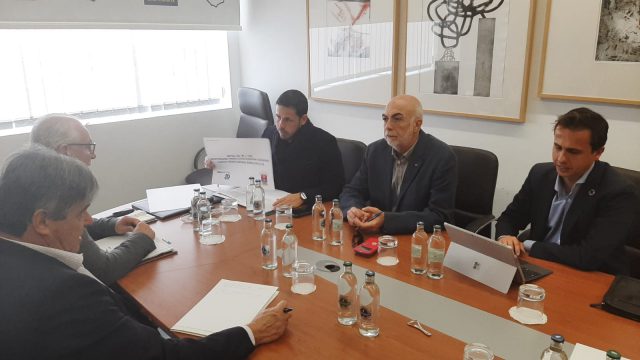 Durante la reunión 2 1