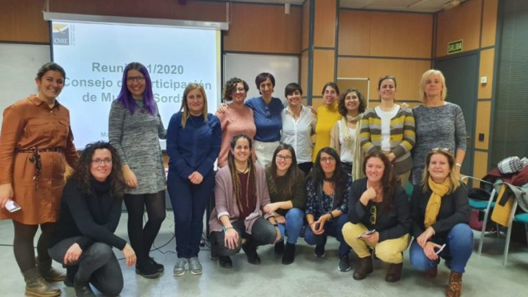 “Las mujeres sordas tiene mayor dificultad para expresar los malos tratos y menor credibilidad que otras mujeres por el hecho de ser sordas y utilizar la lengua de signos”