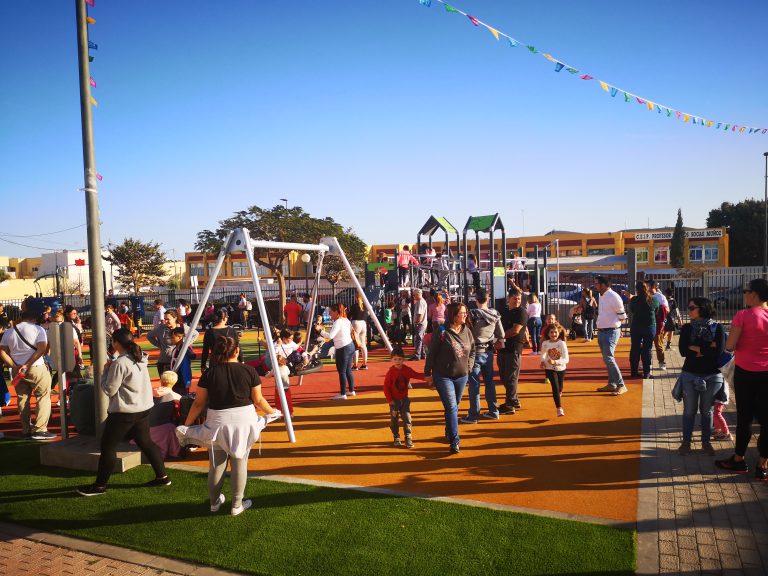 Los versos de Pepa Aurora reabren el parque que lleva su nombre tras una inversión de 248 mil euros