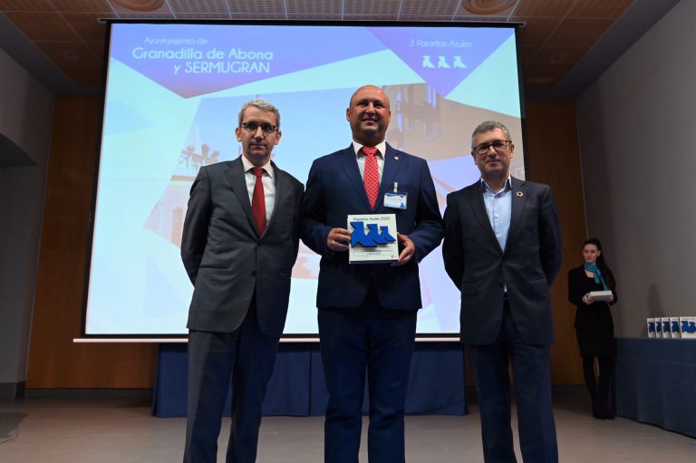 Granadilla de Abona recibe el máximo galardón nacional por su crecimiento en la excelencia de la recogida de papel y cartón