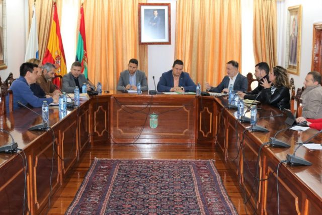 Reunión Cabildo Arona Turismo