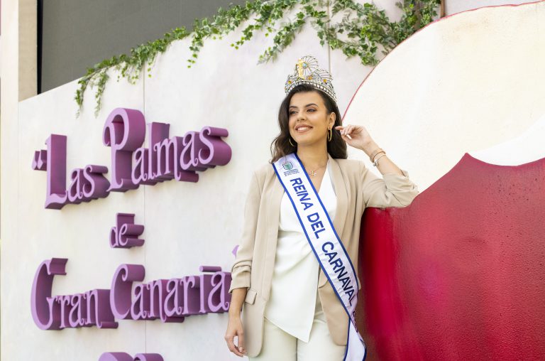 Minerva Hernández, una Reina que vive el Carnaval desde niña