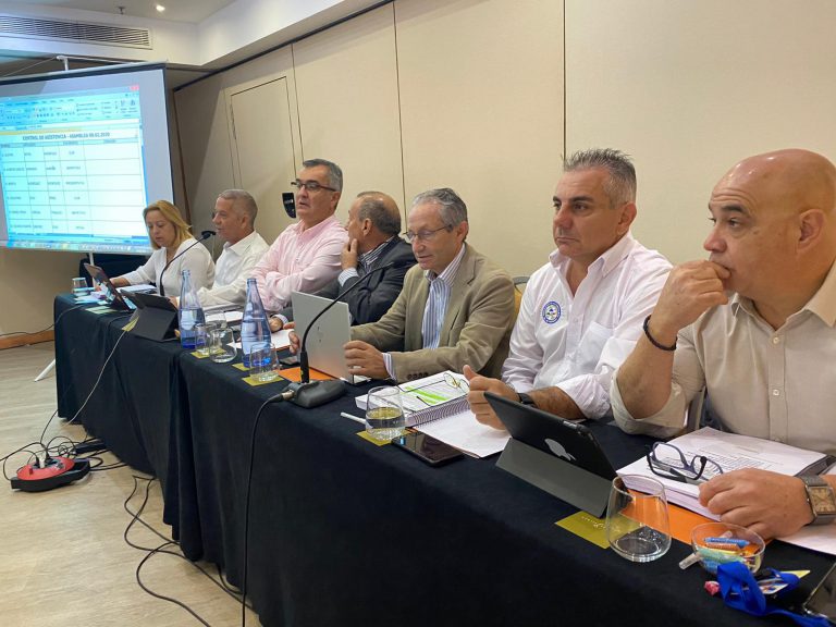 Nueve horas decidiendo el futuro más inmediato