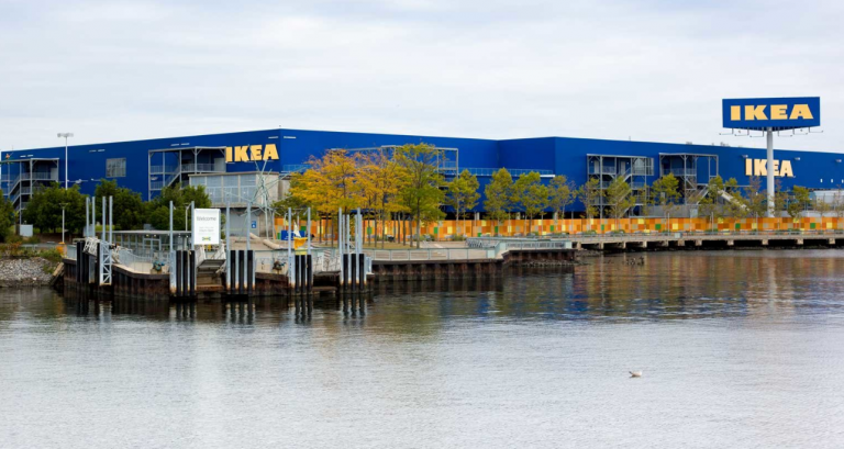 Ya puedes pasar una noche durmiendo en una tienda de IKEA: descubre cómo