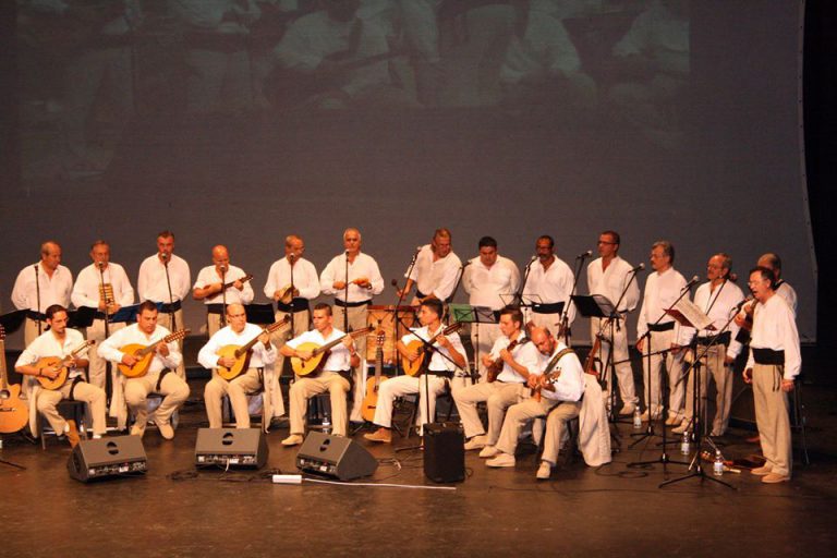 El alcalde de Telde felicita a los Faycanes por el premio Roque Nublo