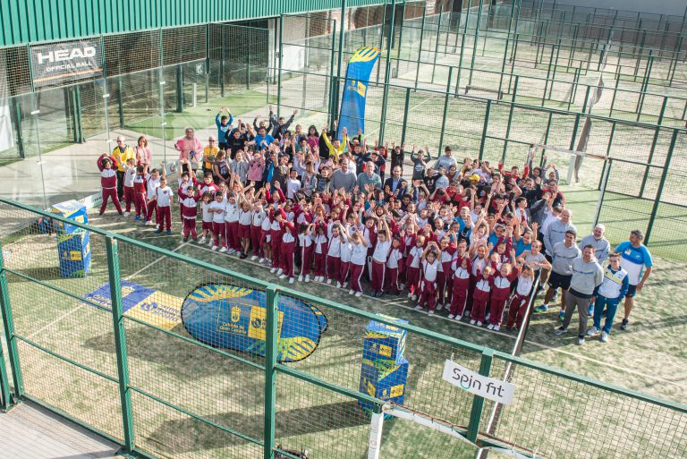 La X edición del Programa Pádel Gran Canaria culmina con la participación de 210 menores de 6 centros escolares de la isla