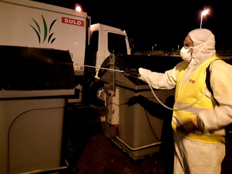 Telde destina 21.000 litros diarios de agua  en las labores de limpieza de espacios públicos   