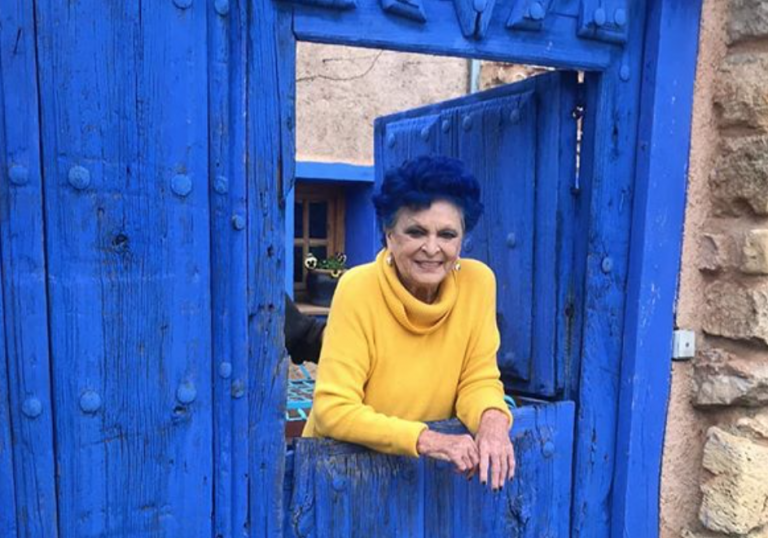 Así ha anunciado Miguel Bosé la muerte de su madre Lucía a causa del coronavirus