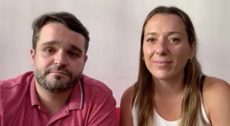 Dos españoles en Singapur inician una campaña de donaciones y logran enviar 50.000 mascarillas a España