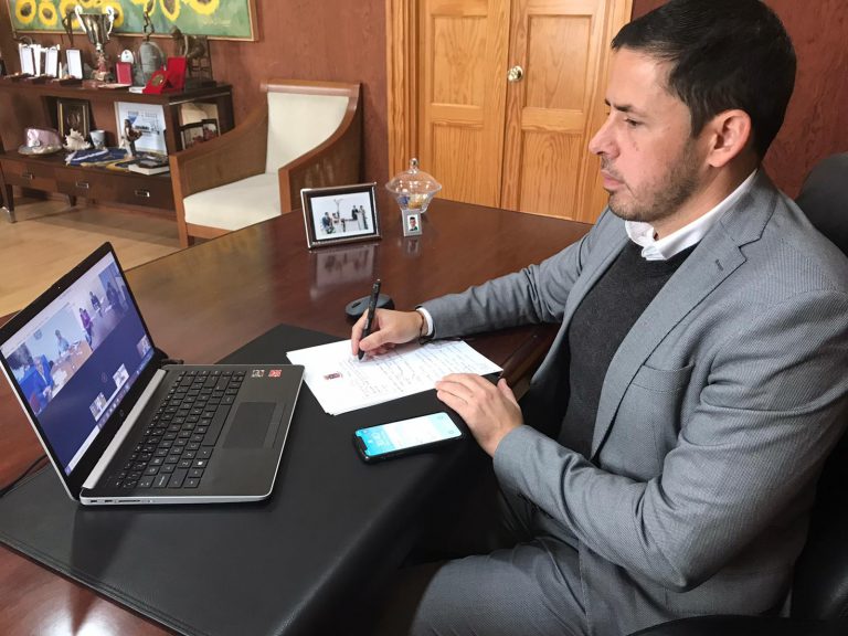 El alcalde de Telde reclama más recursos sanitarios y económicos en la mesa del G4
