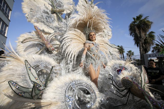 GRAN CABALGATA QC REINA