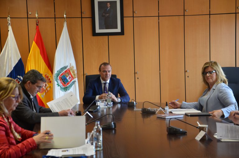 El Ayuntamiento sanciona a Endesa por incumplir el cese de actividad de la subestación eléctrica de La Cícer