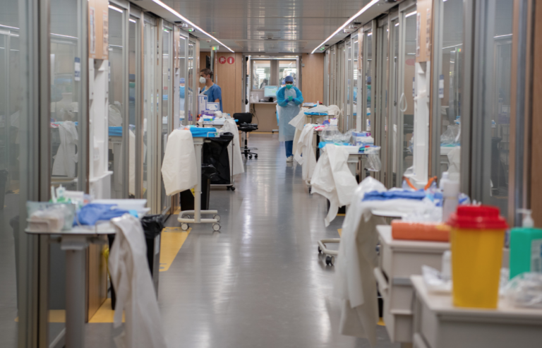 El INE confirma que España registra 43.945 muertes más que hace un año