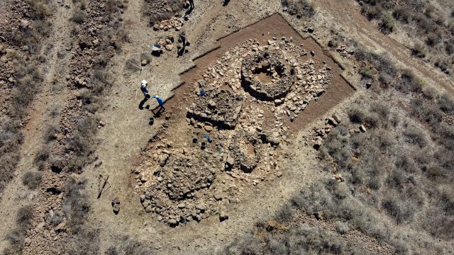 El Cabildo descubre en La Fortaleza estructuras prehispánicas inéditas en Gran Canaria que pudieron ser la antesala de un cementerio 1 la fortaleza gc
