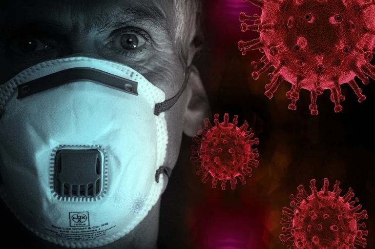 Bélgica recibe 100.000 mascarillas defectuosas en cajas de plátanos y con excrementos de animales