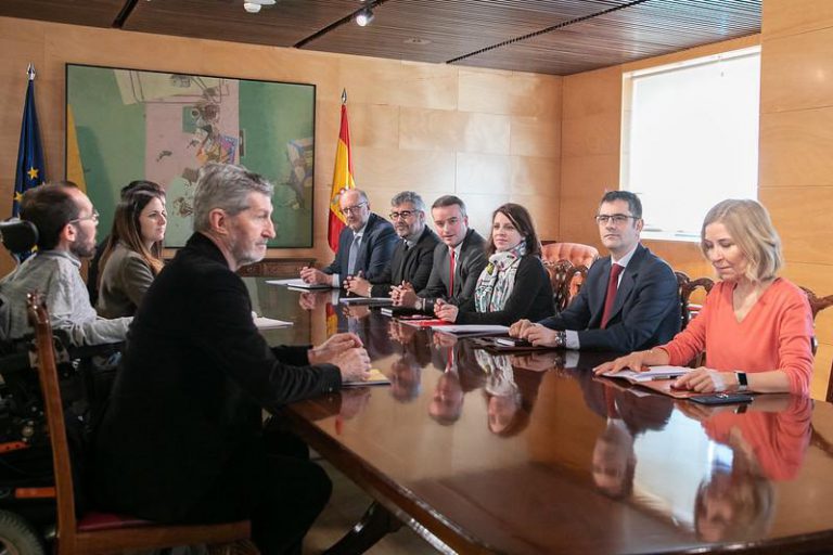Los desencuentros en el gobierno de coalición precipitan la comisión de seguimiento entre PSOE y Podemos