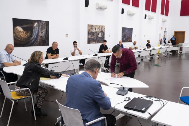 El Consorcio de Emergencias de Gran Canaria integra en su plantilla a 13 bomberos como funcionarios en prácticas 2 200430 consorcioemegencias cabildo 2