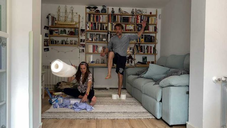 Este martes se estrena 'Diarios de la cuarentena', la polémica serie de TVE sobre el confinamiento que ha dividido al país