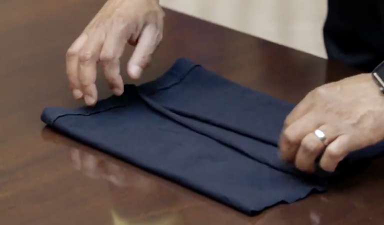 Cómo hacer una mascarilla casera en menos de un minuto