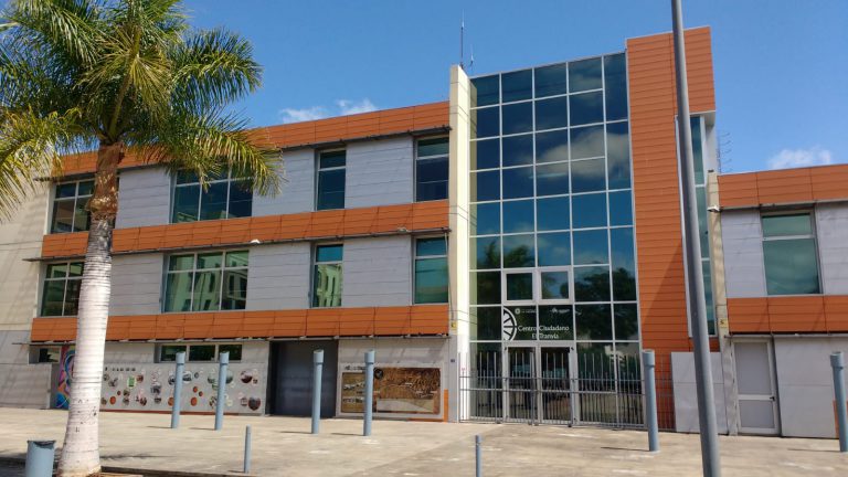 La Laguna habilita cuatro centros ciudadanos como puntos de atención e información telefónica