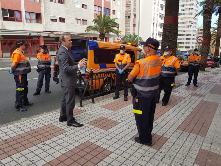 El Ayuntamiento aumenta la entrega de menús domicilio a 41 mayores en situación de vulnerabilidad