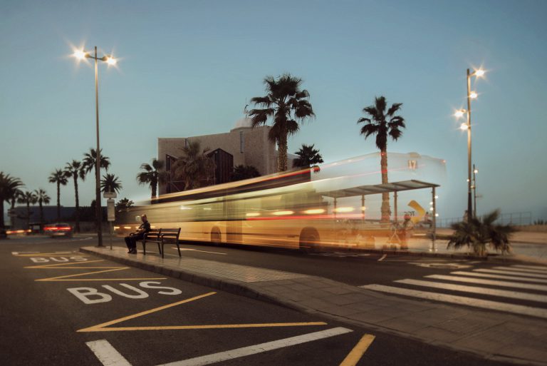 Guaguas Municipales reorganiza su oferta de servicios tras las nuevas restricciones de movilidad impuestas por la emergencia sanitaria