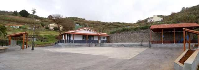 El Ayuntamiento de Valleseco refuerza la limpieza y desinfección de los parques y plazas del municipio 11 Plaza de Madrelagua