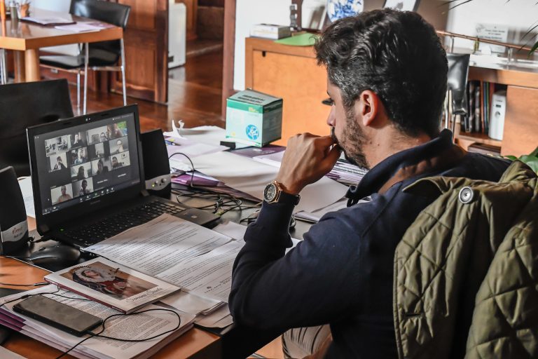 El pleno de La Laguna guardará este miércoles un minuto de silencio por las víctimas del covid-19