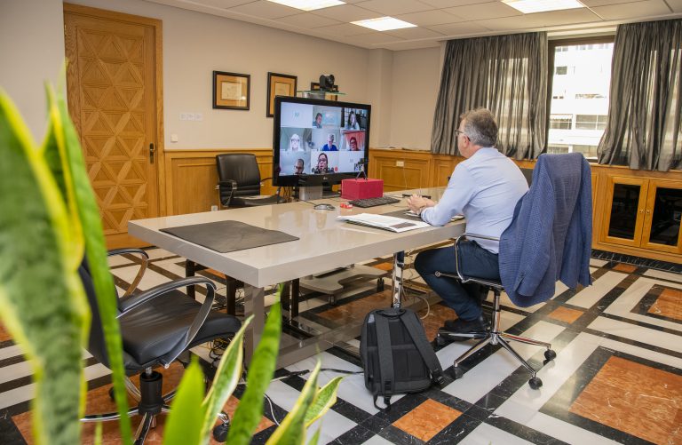 Jet2 traslada al Gobierno de Canarias su apuesta por hacer test a sus pasajeros en origen cuando se recuperen las conexiones con el Reino Unido