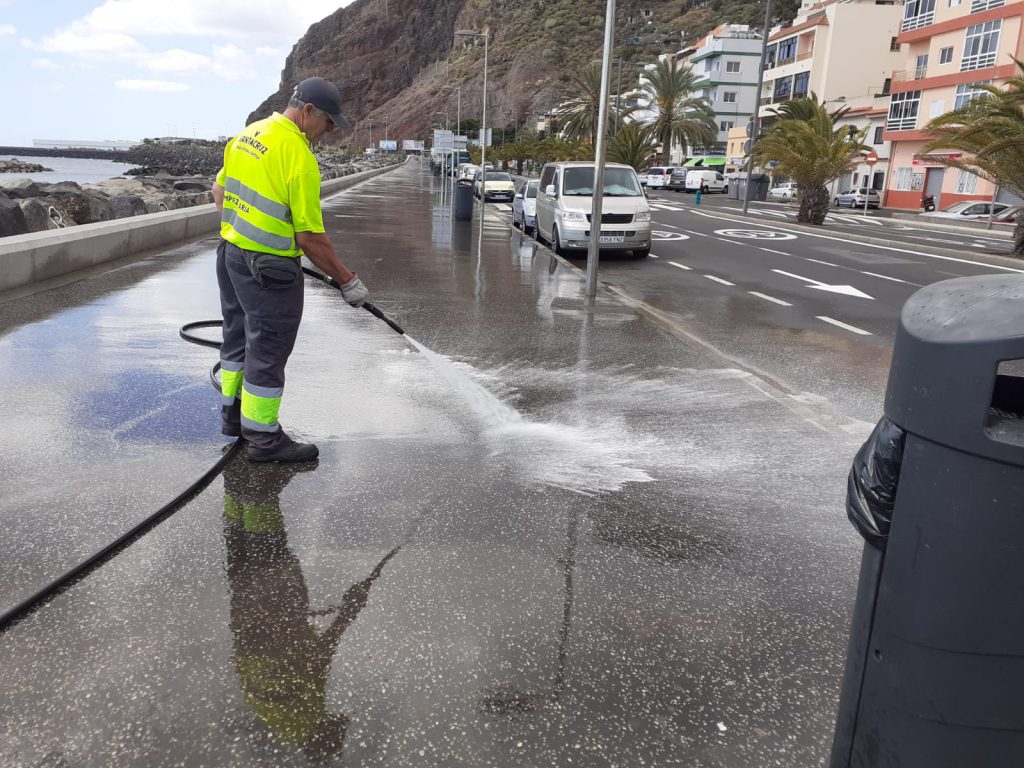 El Ayuntamiento de Santa Cruz reorganiza los servicios públicos para adaptarlos al estado de alarma