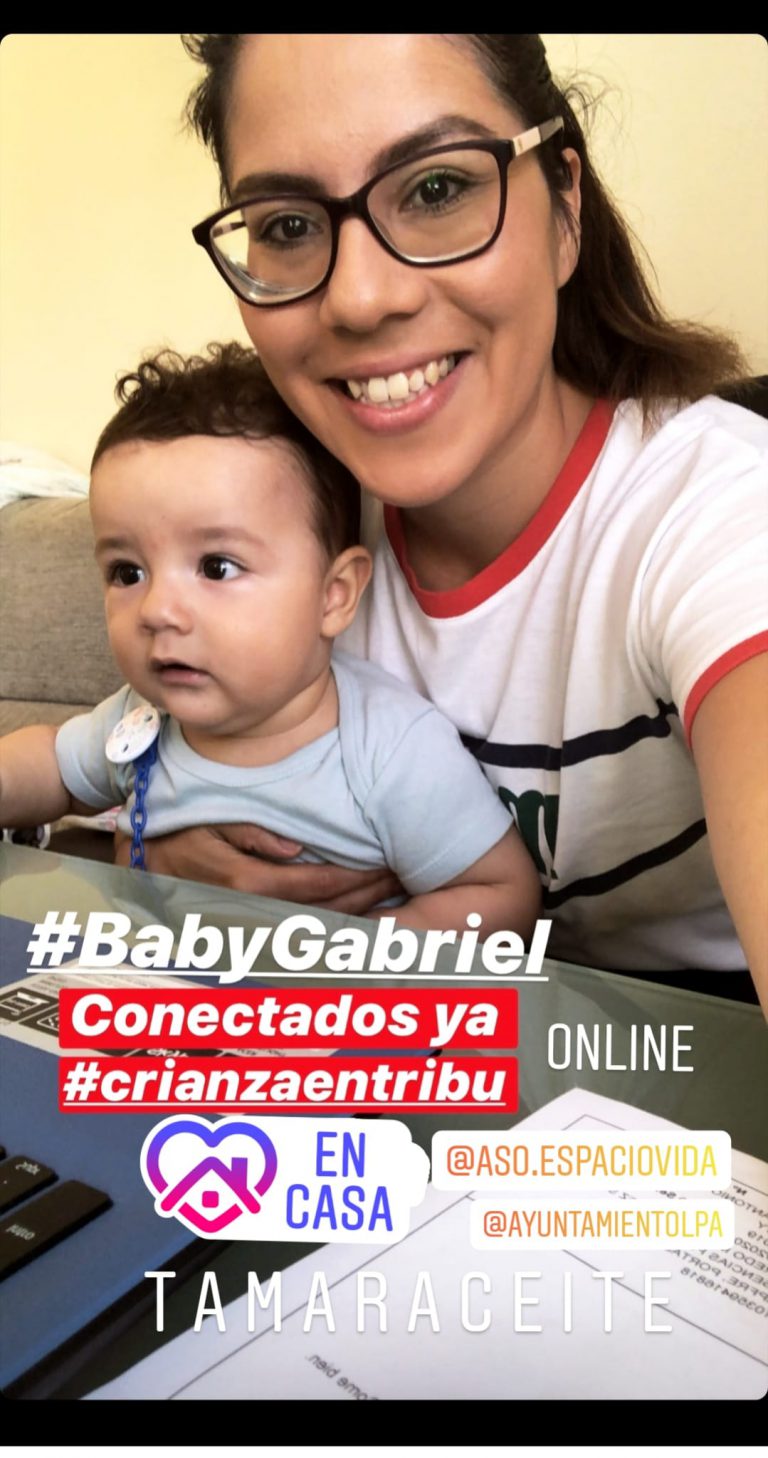 El Ayuntamiento asesora de forma online a 120 familias del municipio acerca de la atención y el cuidado de sus bebés