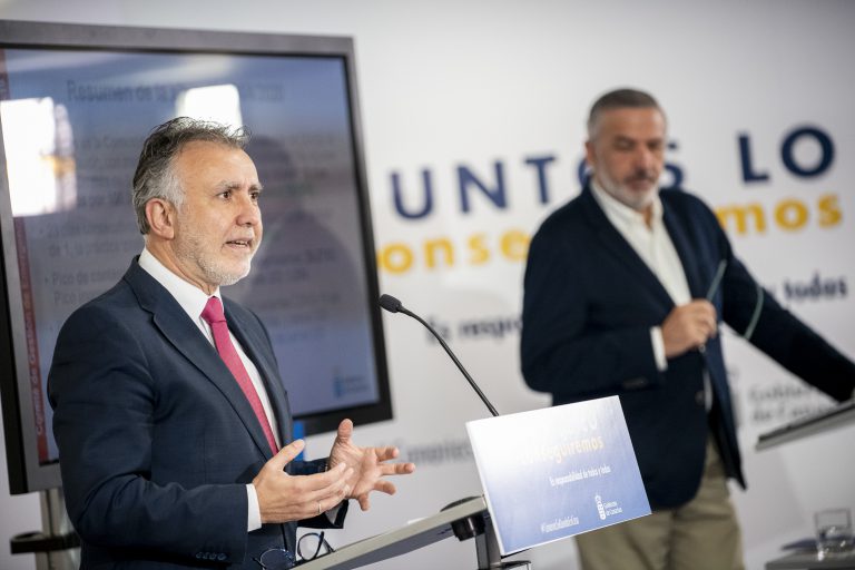 Canarias plantea al Gobierno de España el desconfinamiento por fases evaluables, con control y medidas de protección