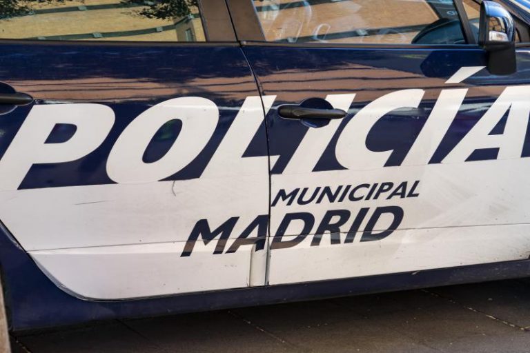 Desalojan 400 fiestas en casas y 97 botellones este fin de semana en Madrid