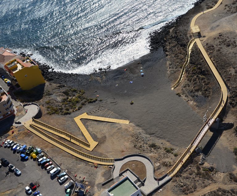 El Cabildo finaliza el paseo costero entre San Miguel y Los Abrigos