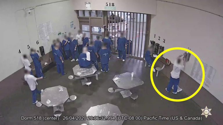 Varios presos se infectan intencionadamente con coronavirus para ser liberados de la cárcel