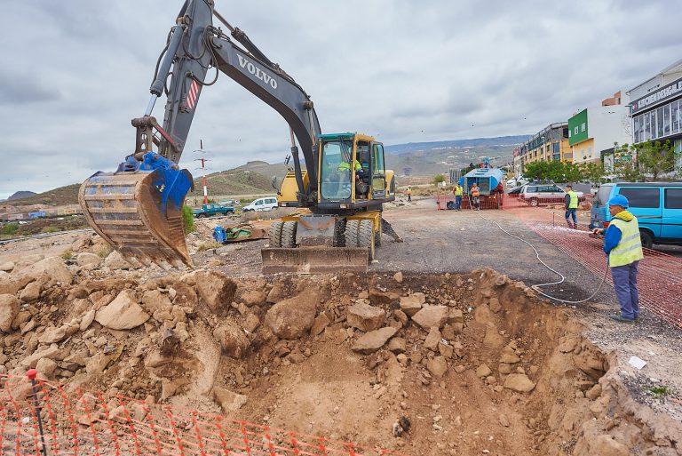 CC-PNC advierte de la destrucción masiva de empleo en Tenerife y exige la utilización de los 100 millones de euros de superávit del Cabildo