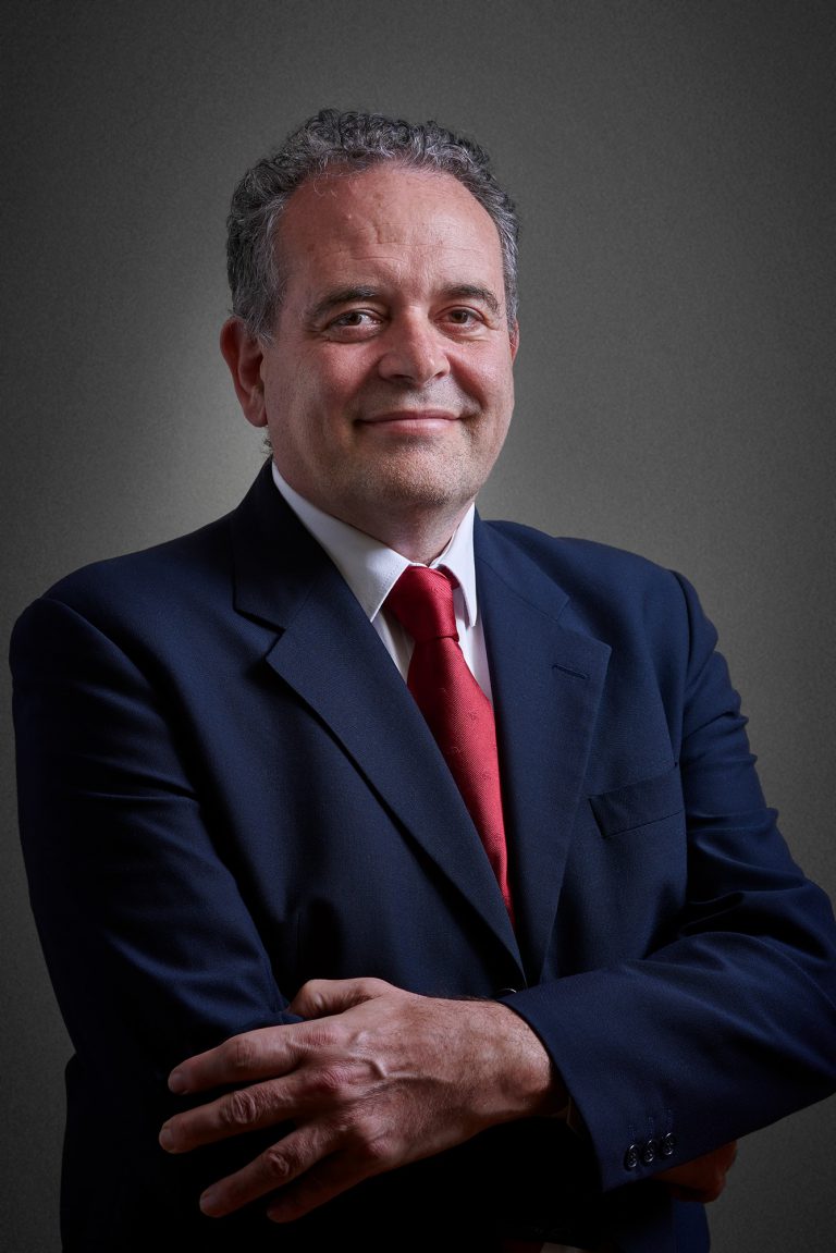 El Dr. Javier Almunia, director de Loro Parque Fundación, es reelegido presidente de la Asociación Ibérica de Zoos y Acuarios