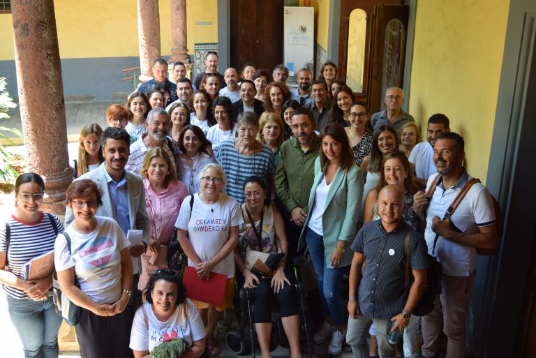 La Laguna celebra una muestra virtual con una veintena de entidades sociales para animar el voluntariado 