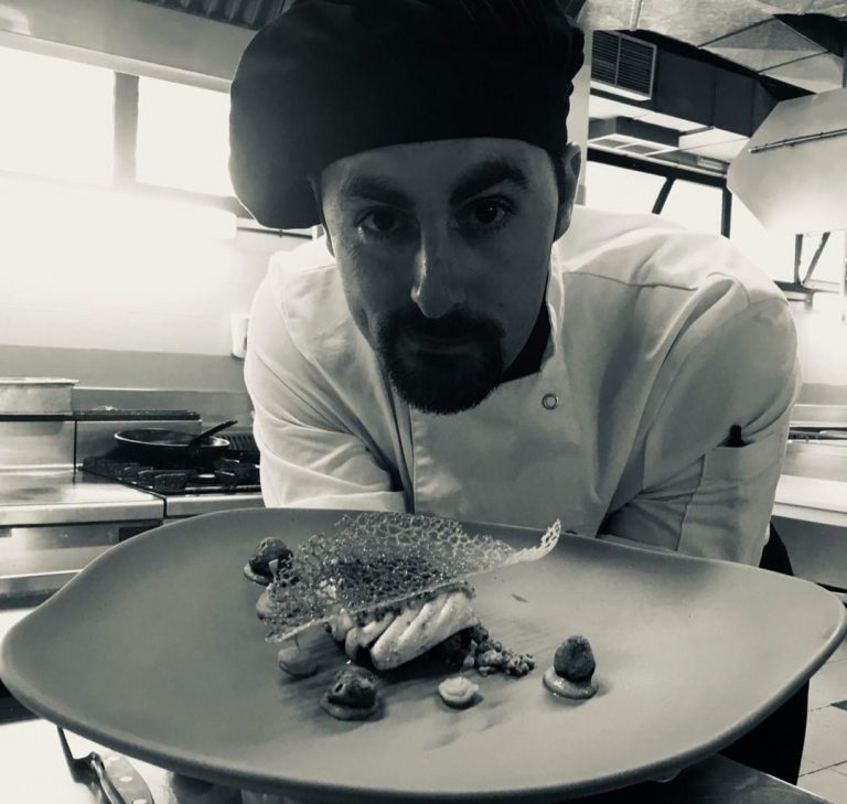 Un alumno de Hecansa se clasifica como semifinalista del concurso gastronómico GM Chef 2020
