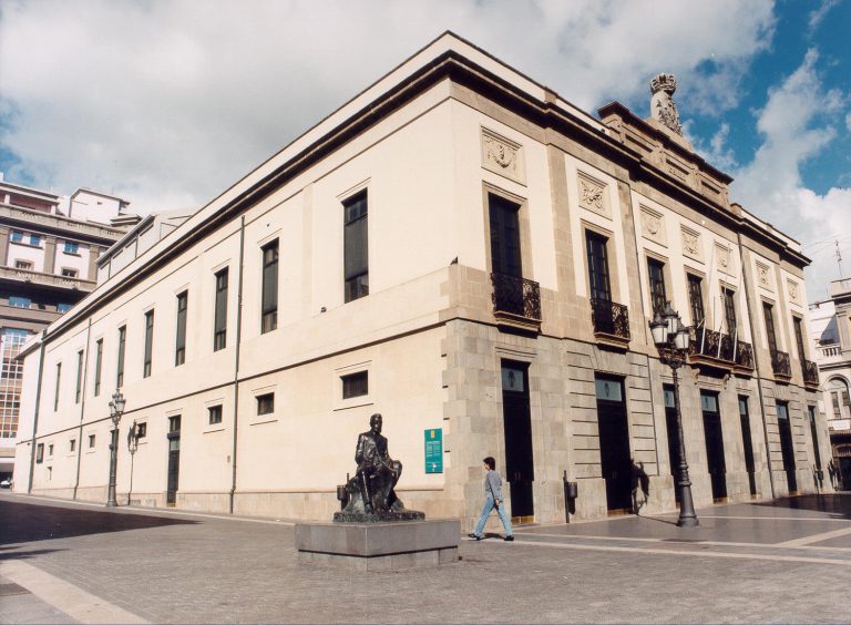 El Teatro Guimerá devolverá desde el lunes el coste de las entradas de los espectáculos suspendidos