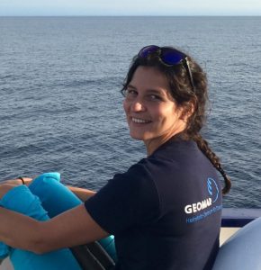 Tania Montoto Raprocan recortada pequeña