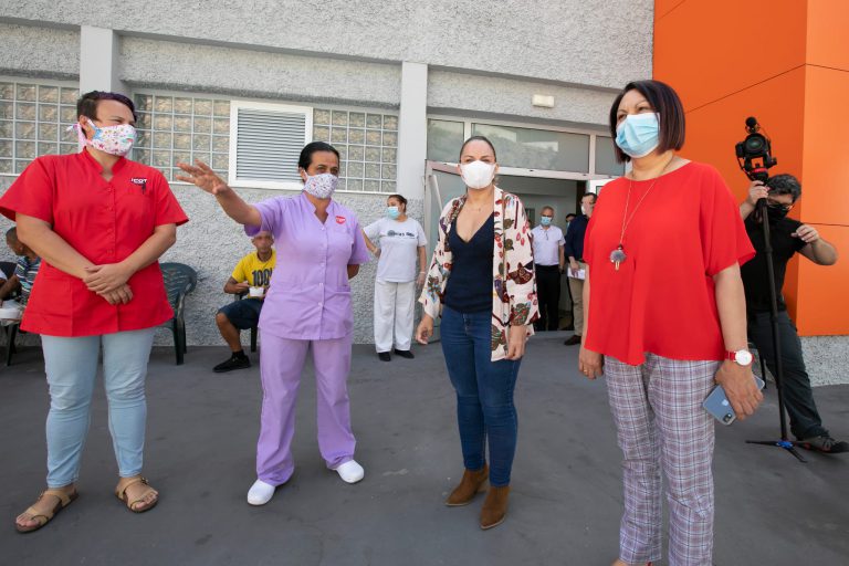 Derechos Sociales destina medio millón de euros a la atención de las personas sin hogar