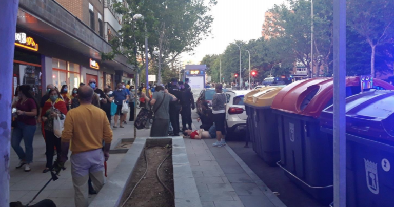 Agreden a un joven durante las protestas contra el Gobierno en Madrid